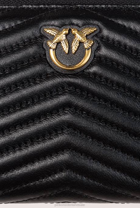 portemonnees | L4881155 portemonnee met ritssluiting van nappaleer met chevronpatroon Pinko zwart-antiek goud