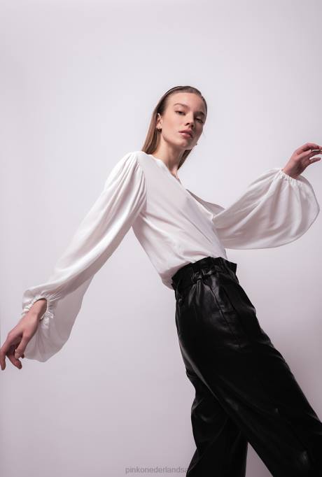 blouses | L488299 bodysuit van zijdemix met overslag aan de voorkant Pinko wolk wit