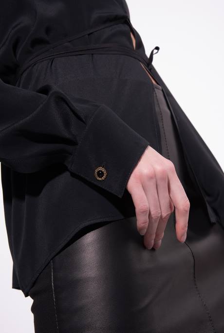 overhemden | L488250 overhemd van zijdemix met stropdas Pinko limousine zwart