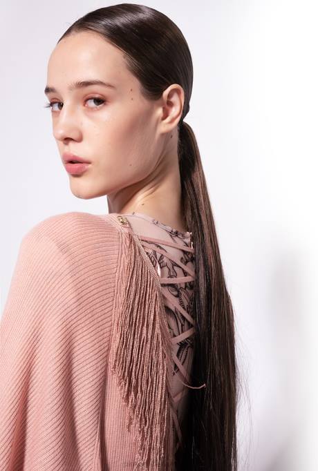 truien | L488526 relaxte pullover met franjes op de rug Pinko klei roze